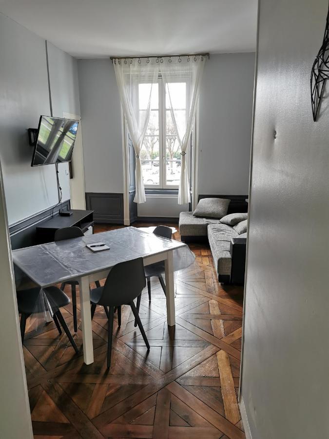 Appartement Avec Vue Sur Cathedrale Classe De Tourisme 3 Etoiles Bayeux Kültér fotó